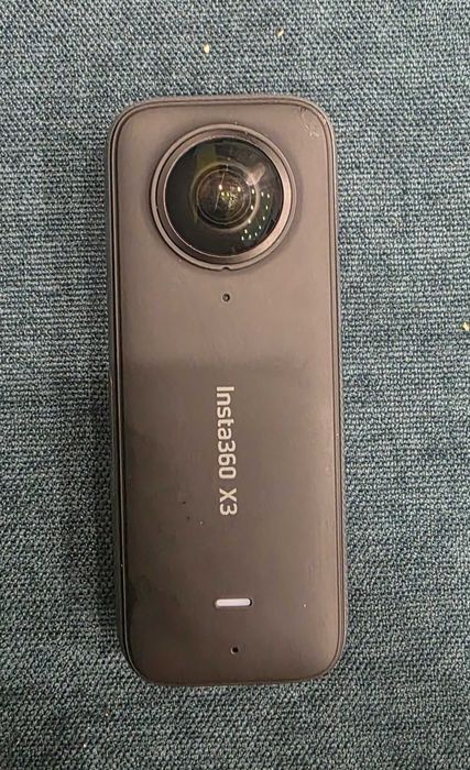 Camera Insta360 X3