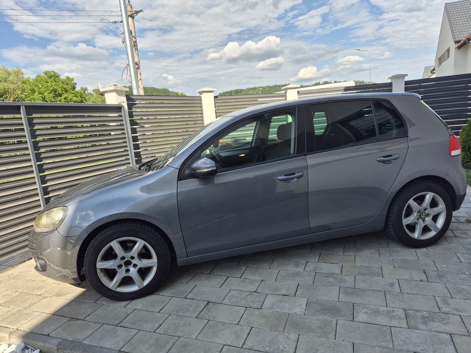 Volkswagen Golf 6 2.0 TDI 110 CP