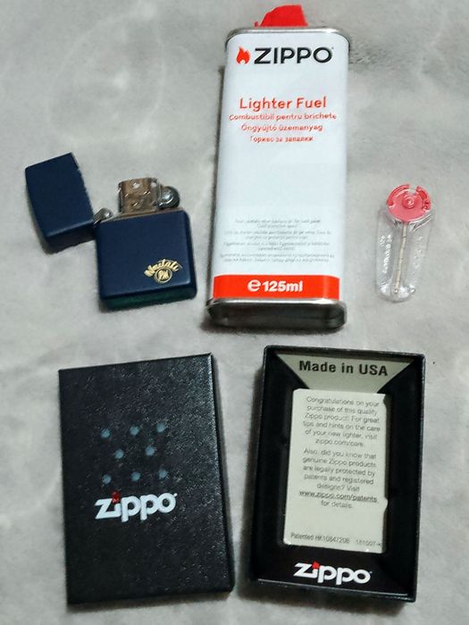Brichetă Zippo made USA + combustibil, nouă, în cutie , vând/schimb