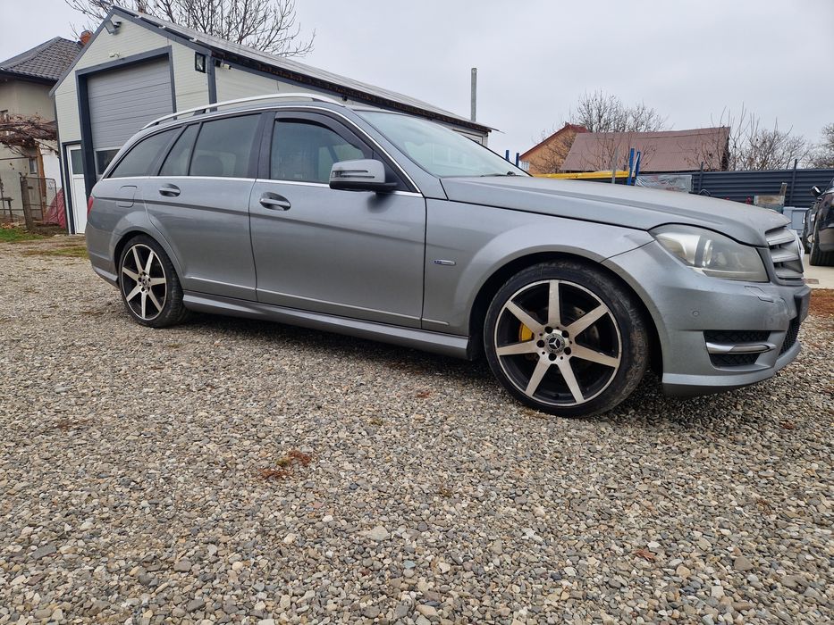 piese caroserie mecanica motor Mercedes C class w204 2.2 cdi euro 5