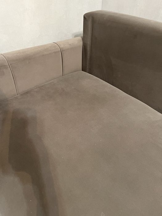 Диван  почти новый