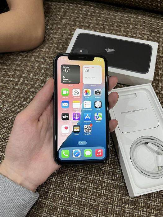 Продам Айфон 11 64gb 100%