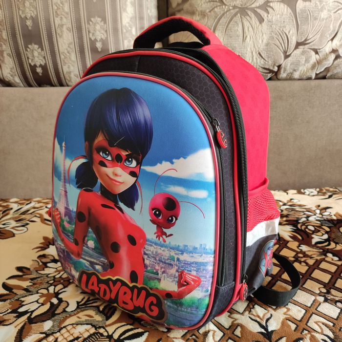 Продаю школьный рюкзак