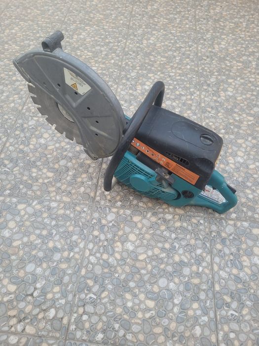 Drujba tăiat beton MAKITA EK8100