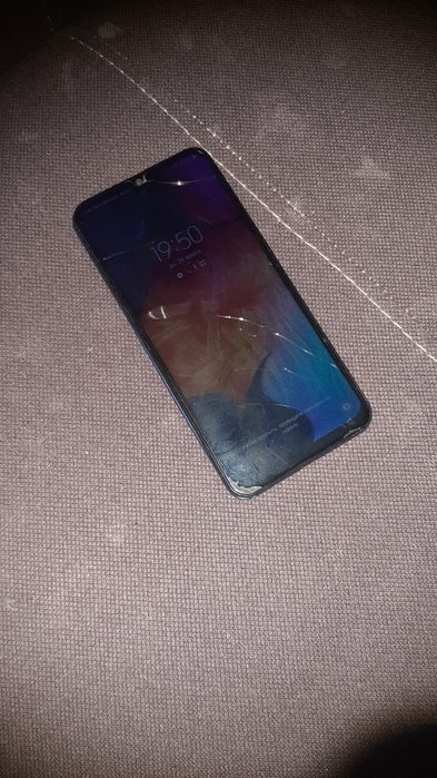 Samsung a50 б/у состаяние