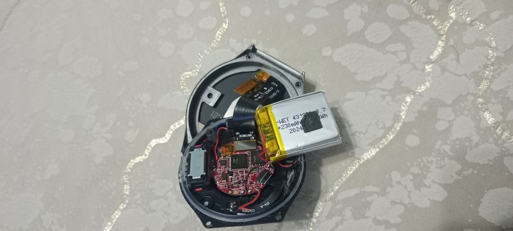 Часы на запчасти умные