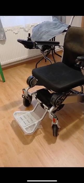 scaun rulant electric