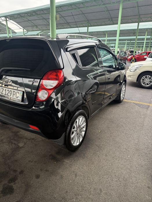 Spark 2012 yil aftamat karobka