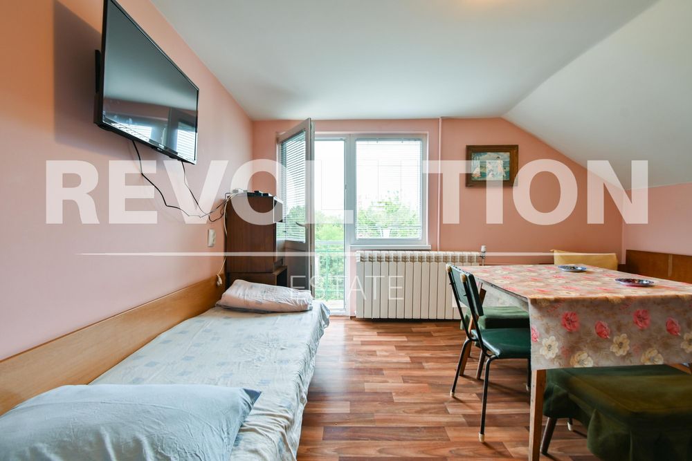 Етаж от къща в ж.к. Горна Баня.