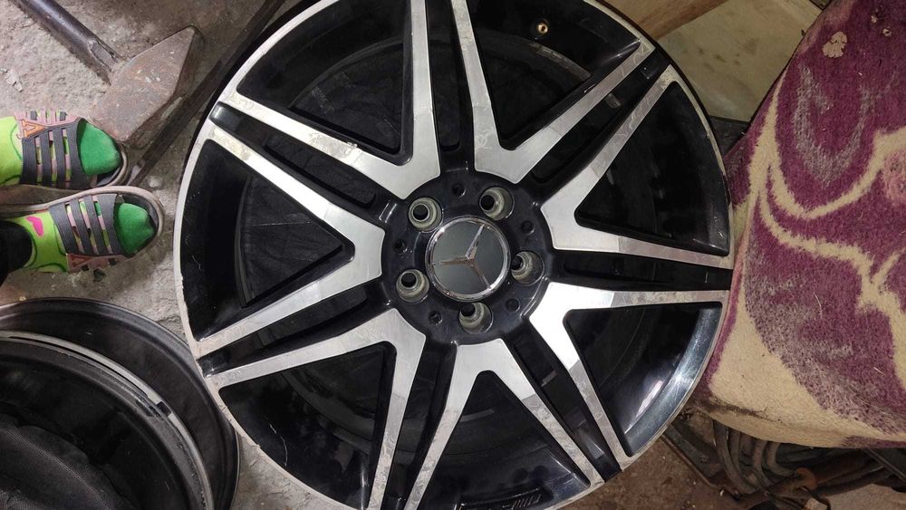 Jante Mercedes amg 2 marimi r 18 schimb