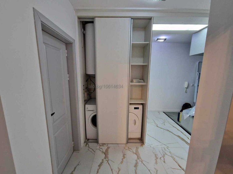 Тристаен голям апартамент с двор, ПАРКОМЯСТО, Кършияка