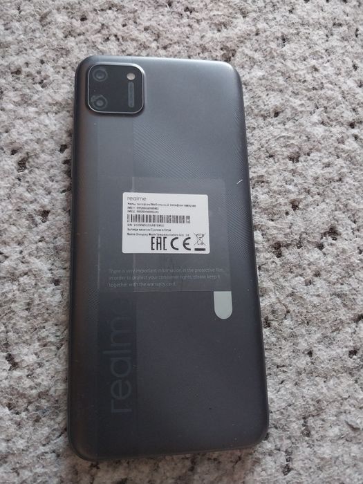 Продаю Реалми с 11
