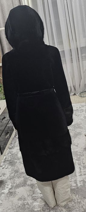 Продаётся шуба мутон