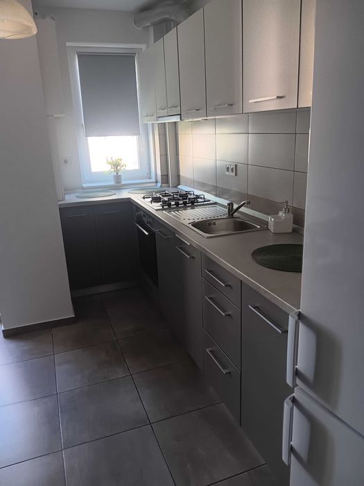 Inchiriez ap.2 camere decomandate et.1 recent renovat Sibiu