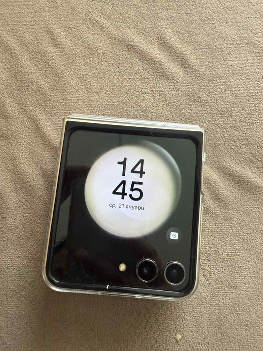 Samsung Galaxy Z Flip 5