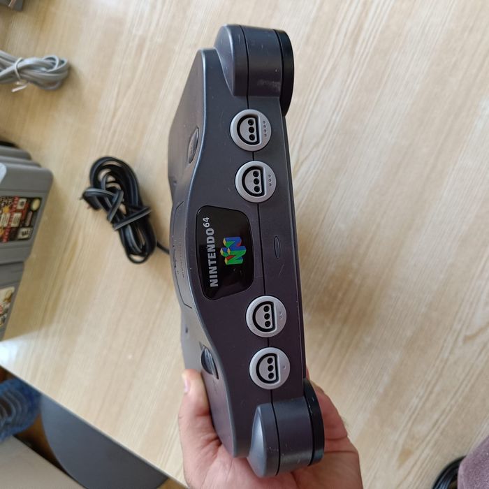 Приставка Nintendo 64 USA с 6 играми