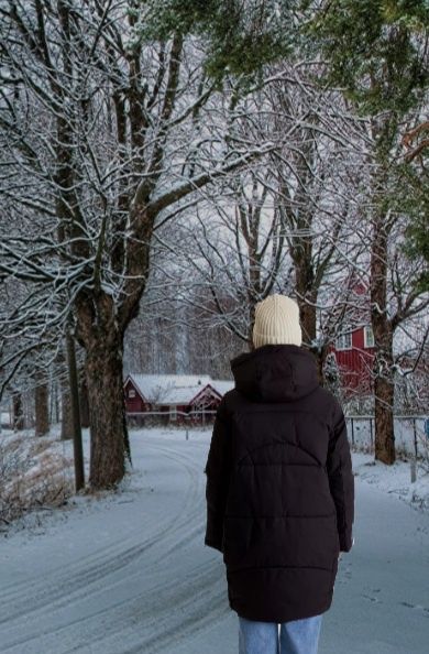 Женская куртка зима 52р