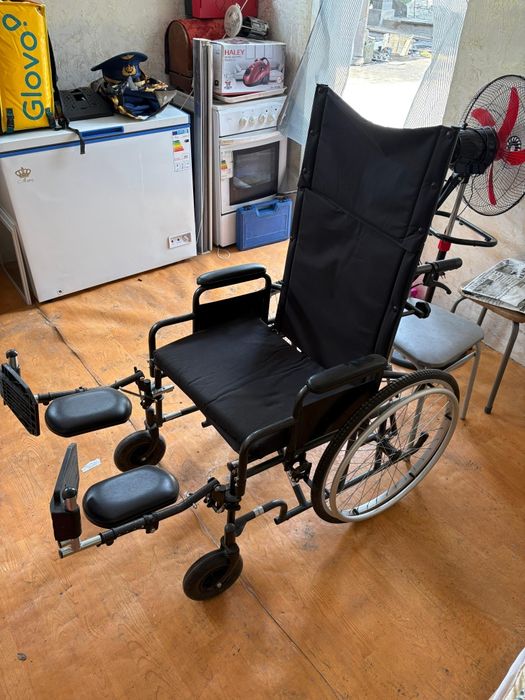 Инвалидная коляска