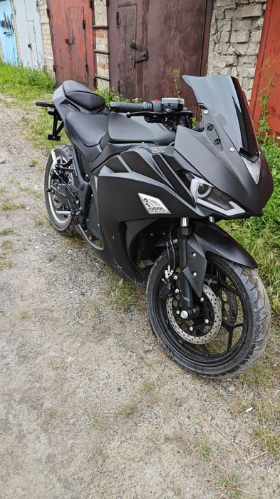 Продам Электромотоцикл r3 YAMAHA реплика