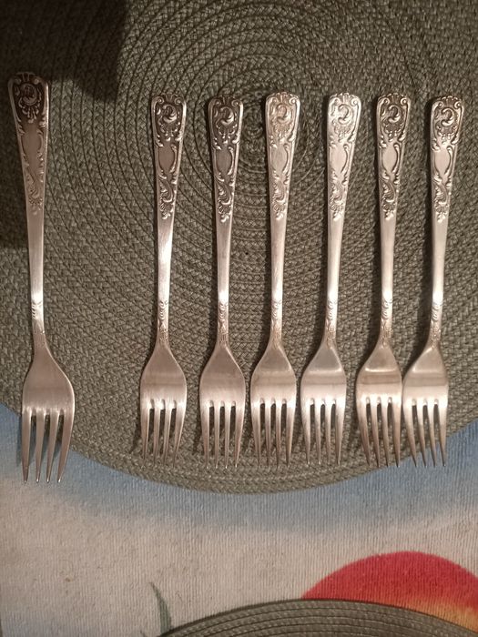 Продам вилки мельхиор