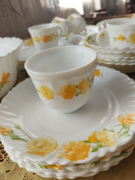 Посуда в  наборе.