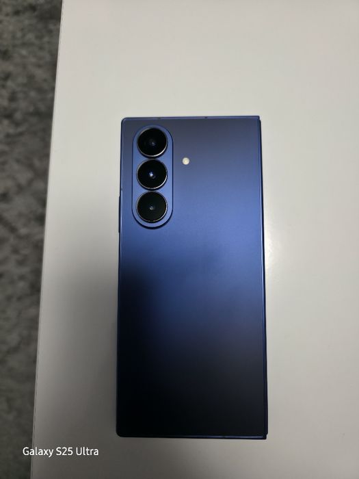 Galaxy Z Fold 7 като нов