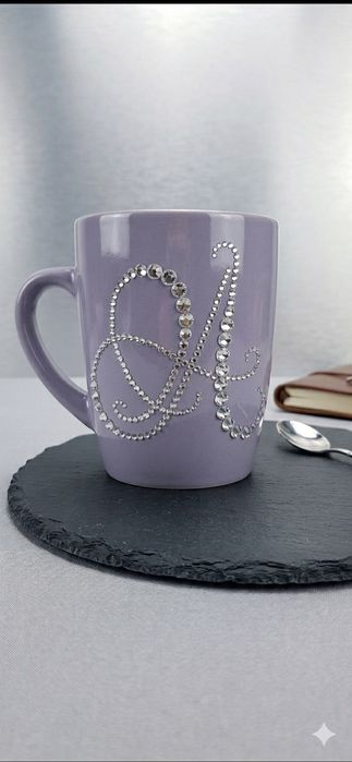 Кружки со стразами . Ручная работа