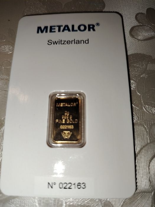 Lingouri 24 karate metalor