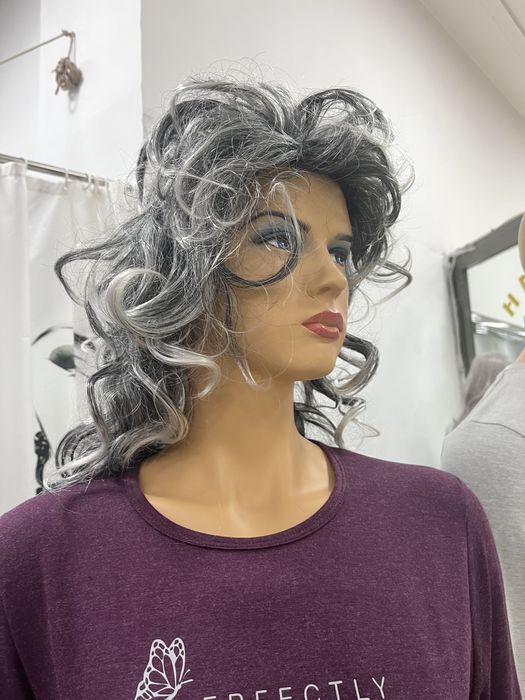 Дамски и детски перуки