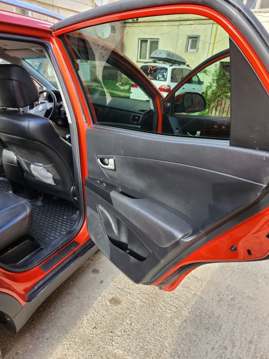 Vand sangyonk korando  an 2011 motor 2 litri   motor 2 litri 175 cp