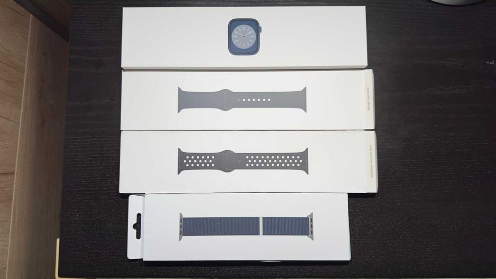 Apple Watch 8 45mm Midnight GPS + curele