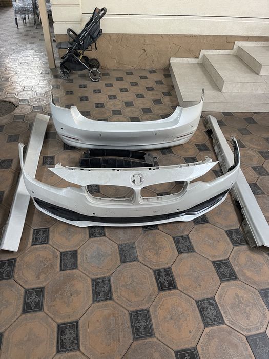 Продам обвес от бмв ф30