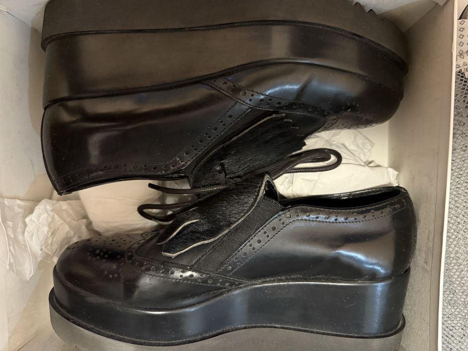 Baldanini черни кожени обувки на платформа с ест косъм