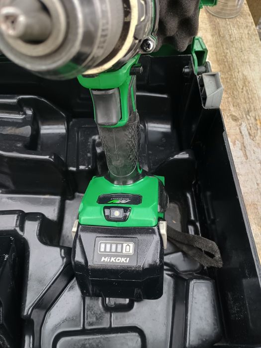 Filetanta hikoki dv36da , baterie 5 ah,cutie,incarcator