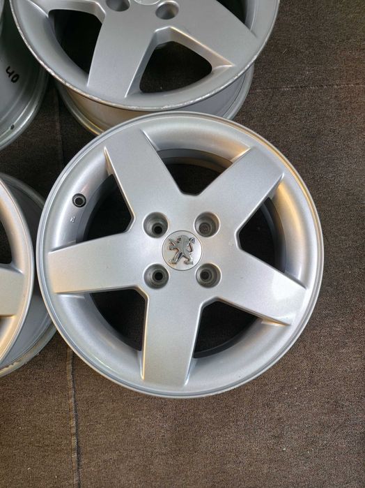 4 Jante Aliaj 4x108 15'' OEM Peugeot 207 208 308 - Citroen 6J ET 23 - CA NOI !