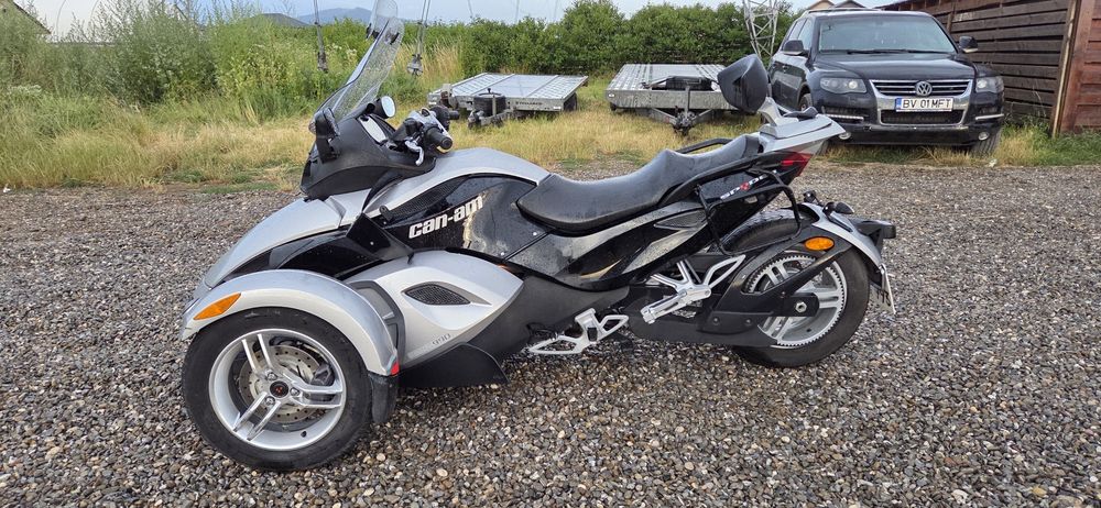 Can Am Spyder 1000cm// 2010// import Finlanda// variante atv Can Am // Cf Moto
