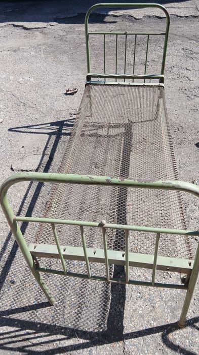 Продам 3шт кровати