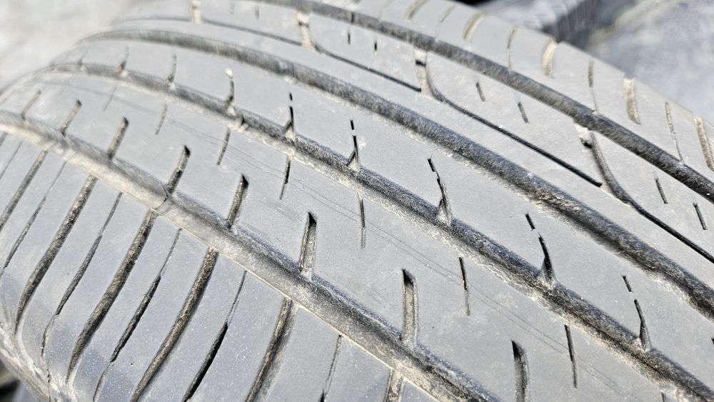 2бр гуми 195 65 15 дот 22 ласа