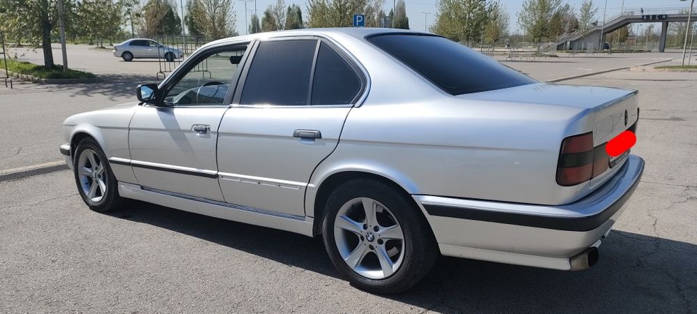 BMW_E34.  Срочно продам