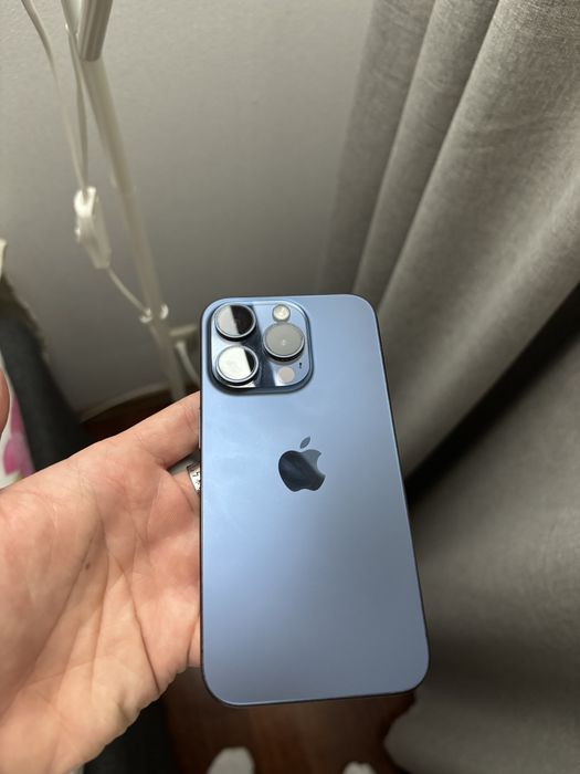 iPhone 15 pro (утопленный)