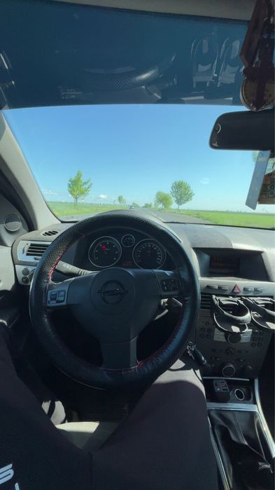 Opel Astra H 1.9 diesel