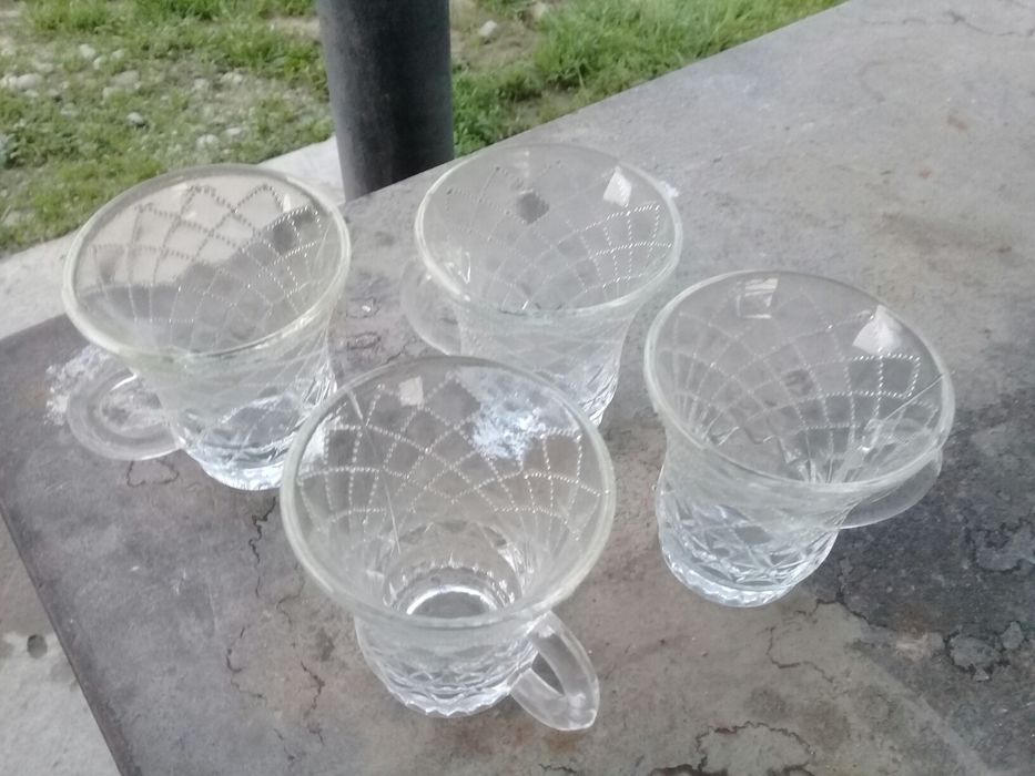 Продам бокалы для чая и кофе
