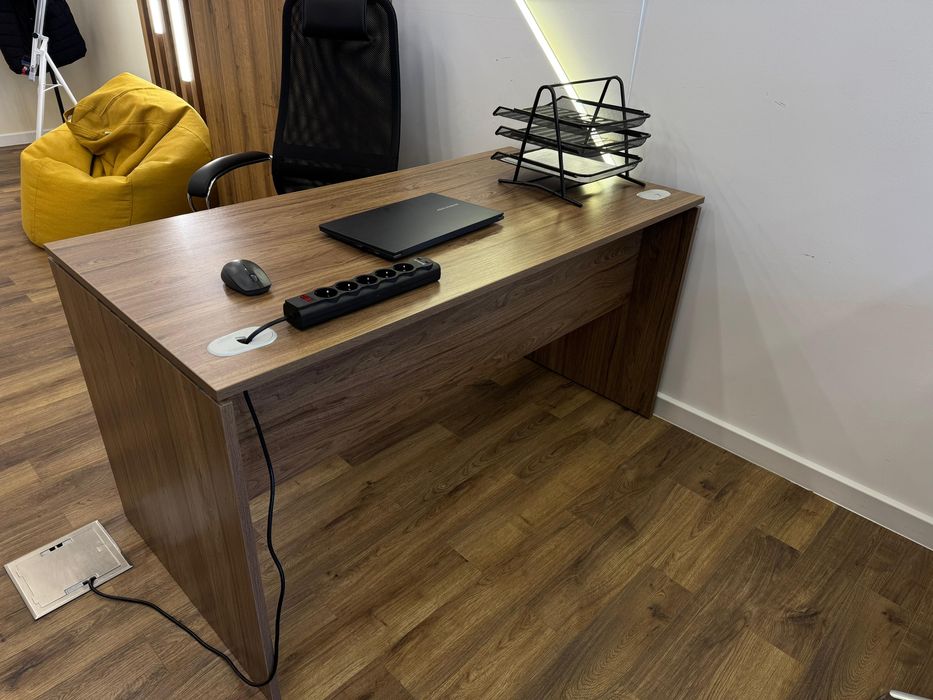 Офисные столы/стулья