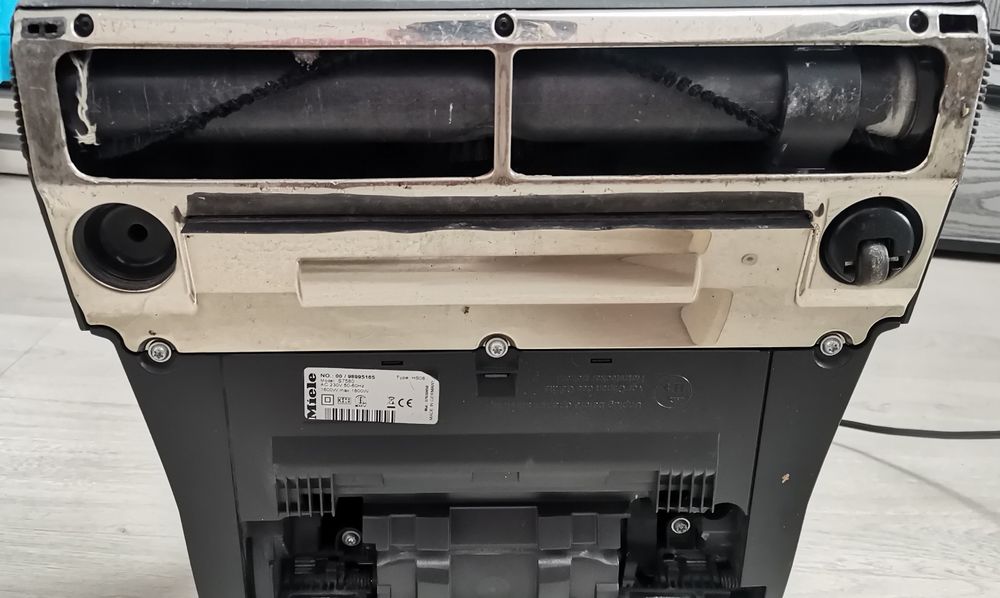 Aspirator Miele S7580 HEPA 1800w