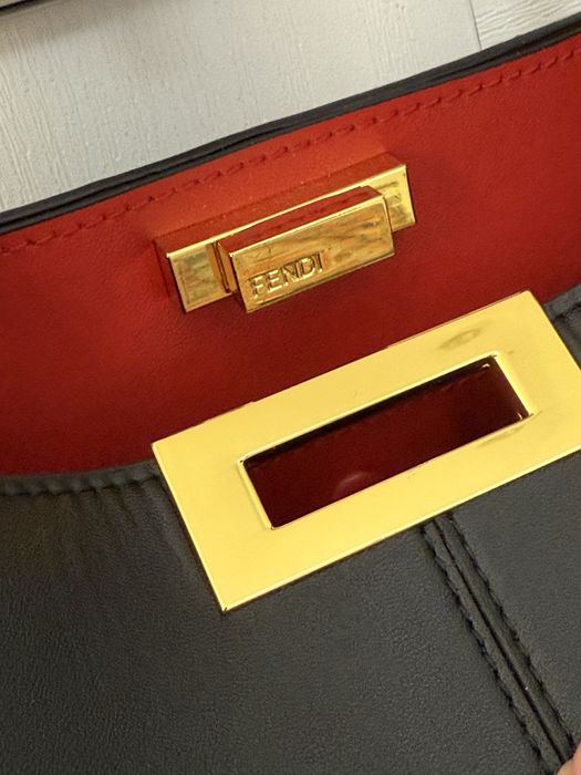 Продается шикарная кожаная сумка