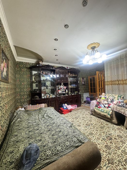 Двух комнатная квартира 65 м2 отдельный вход