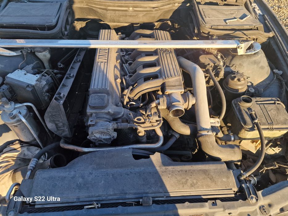 BMW 7 2004г. и BMW 5 2000г. на части