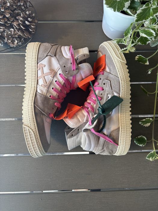 Off white Court 3.0
