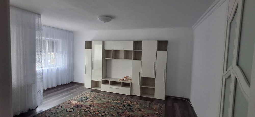 Inchiriez apartament 2 camere