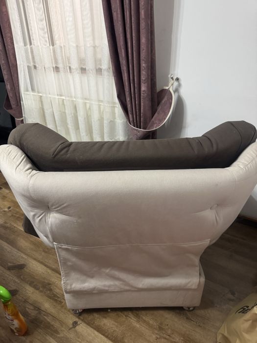 Canapea cu 2 fotolii